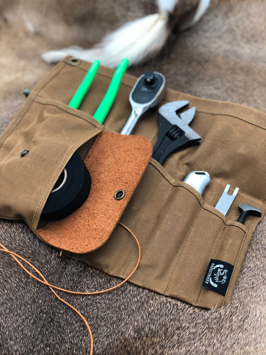 Wax Canvas Roll Up Organizer  - Tan & Green