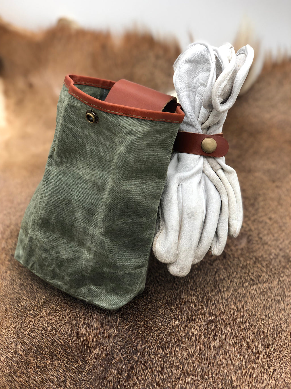 Fold Up Belt Pouch and Glove Holder - Tan & Green